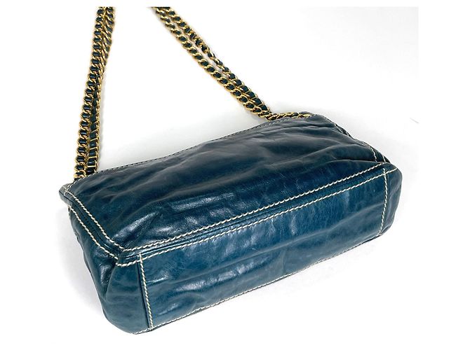 Bolsa de ombro Prada em couro azul - vista 2