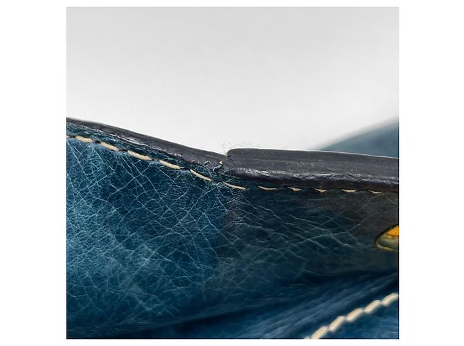 Bolsa de ombro Prada em couro azul - vista 6