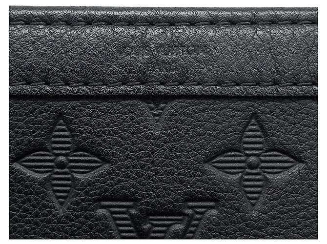 Borsa a tracolla Louis Vuitton Monogram Shadow - vista 15