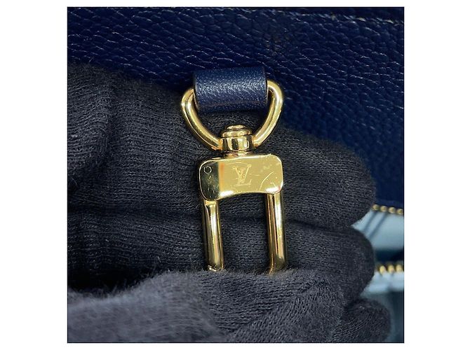 Sac cabas Louis Vuitton Monogram Raffia OnTheGo MM - vue 16