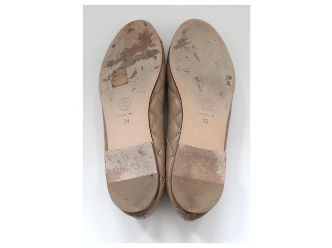 Bailarinas Chanel de Piel Acolchada Beige - vista 5