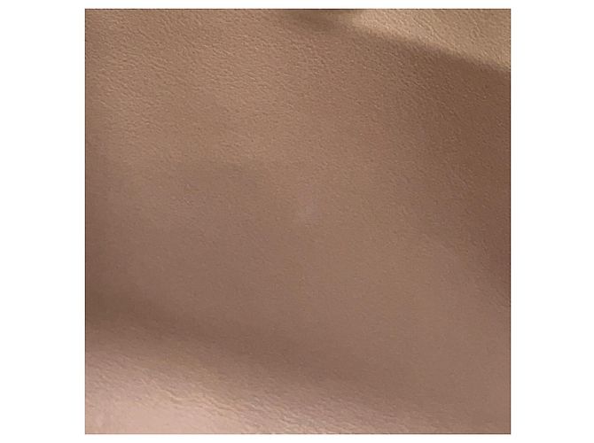 Borsa Louis Vuitton Capucines MM - vista 10