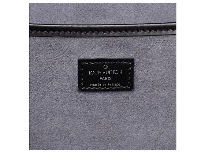 Borsa da viaggio Louis Vuitton Taiga Helanga 1 Poche Nera - vista 5