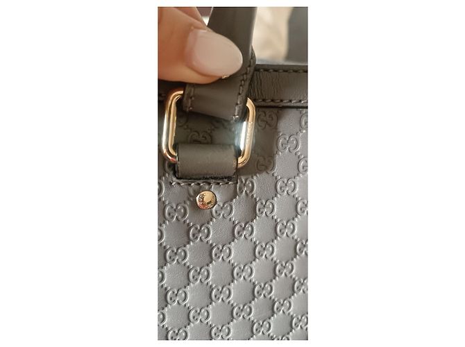 Gucci Micro-GG graue Ledertasche - Ansicht 3