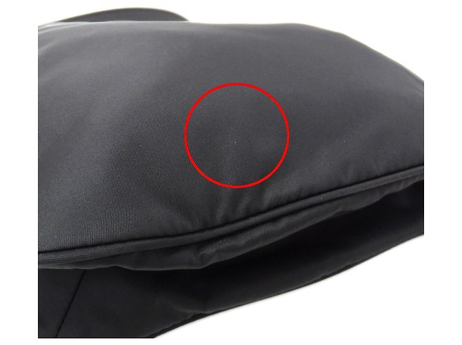 Borsa a mano Prada in nylon nero - vista 9