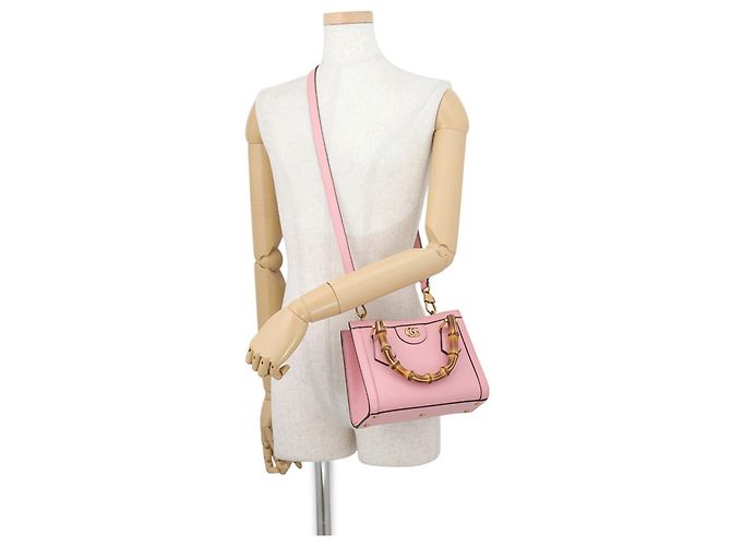 Borsa Gucci Diana Mini Tote in pelle rosa - vista 5