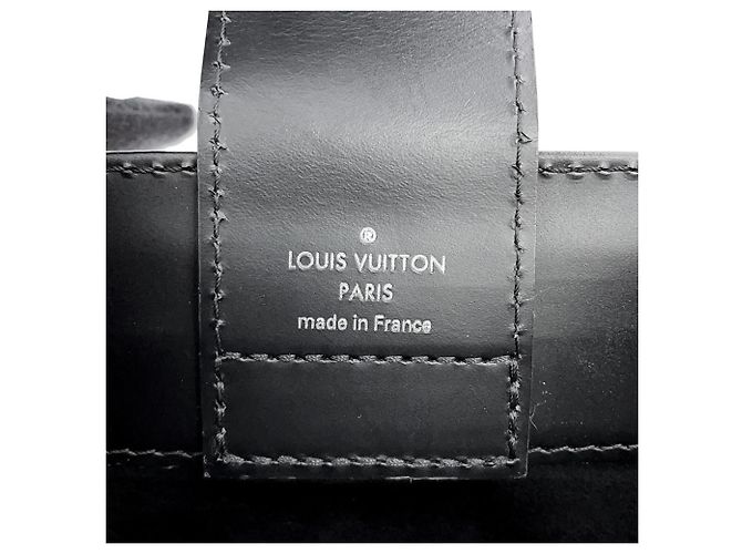 Borsa Louis Vuitton Epi Cléber PM - vista 17