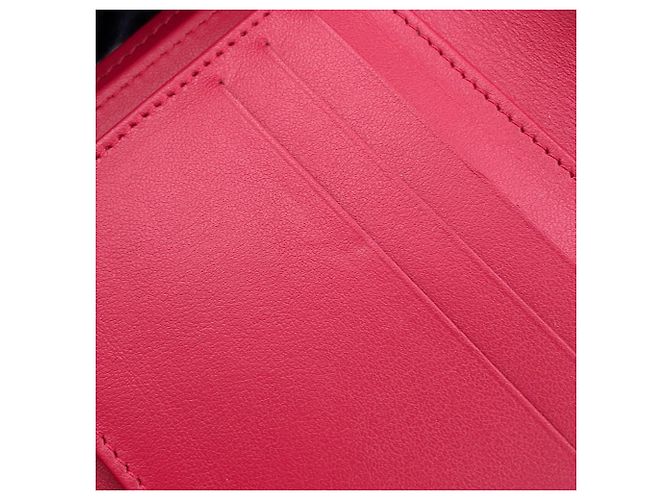 Cartera Chanel negra tri-fold en lambskin - vista 11