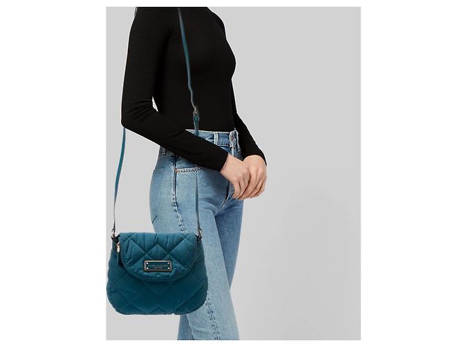 Marc Jacobs Quilted Nylon Mini Messenger Bag - Blu Anatra - vista 3