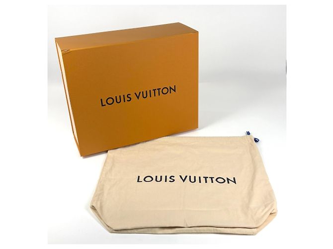 Borsa Tote Louis Vuitton OnTheGo GM - vista 9