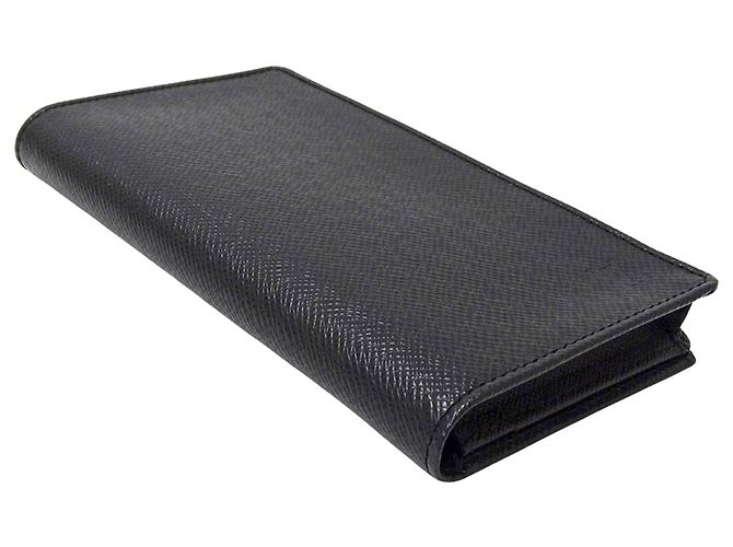 Louis Vuitton Taiga Long Wallet - view 3