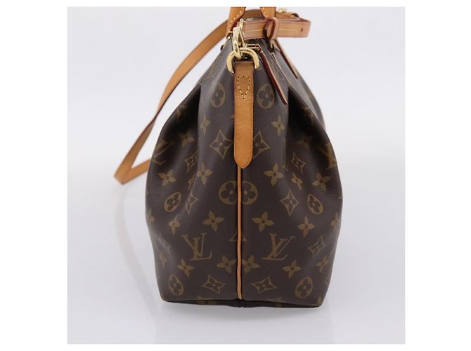 Louis Vuitton Turenne Monogram Canvas MM - vista 3
