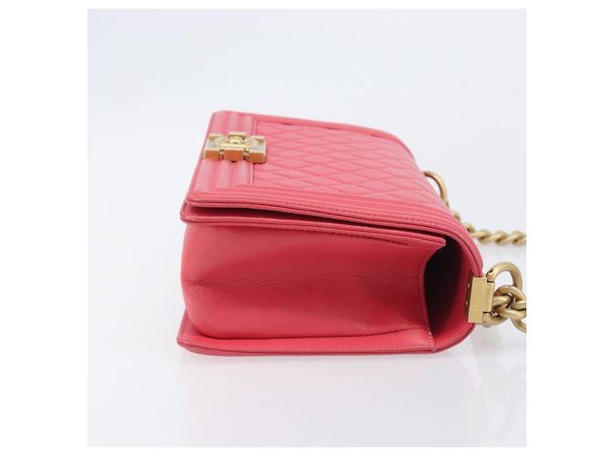 Chanel Boy Flap Quilted Lambskin New Medium - vista 3