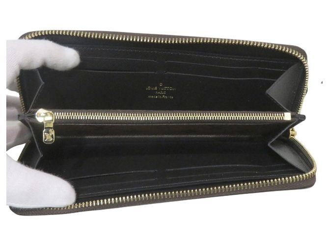 Louis Vuitton Portefeuille Clemence Long Wallet - vista 3