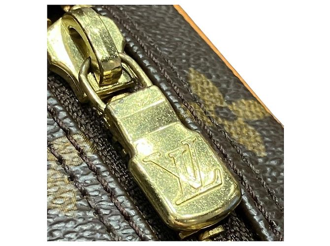 Borsa a tracolla Louis Vuitton Danube - vista 8