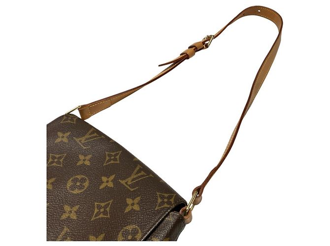 Bolso de hombro largo Louis Vuitton Musette Salsa - vista 9