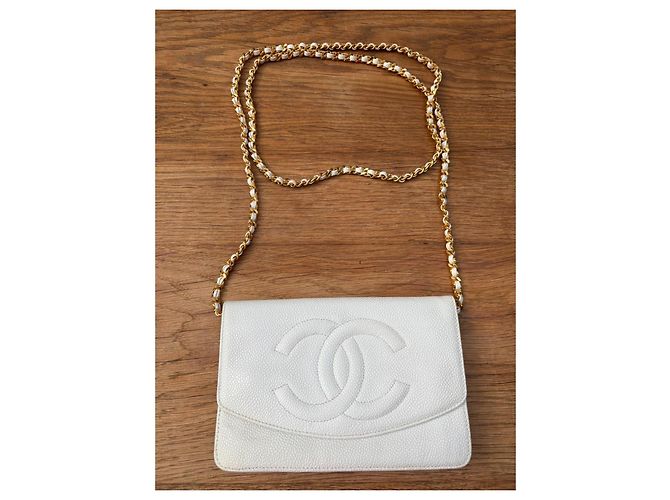 Chanel Wallet On Chain (WOC) Pelle Caviar Bianca - vista 3