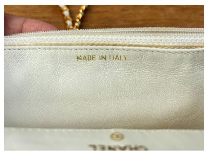 Chanel Wallet On Chain (WOC) Pelle Caviar Bianca - vista 9