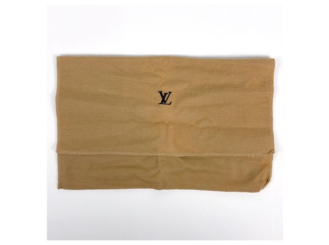 Louis Vuitton Pochette Twin PM Shoulder Bag - vista 11