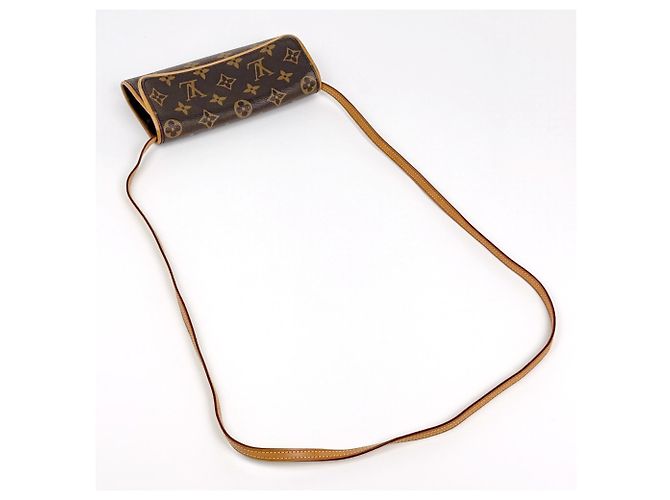 Louis Vuitton Pochette Twin PM Shoulder Bag - vista 6
