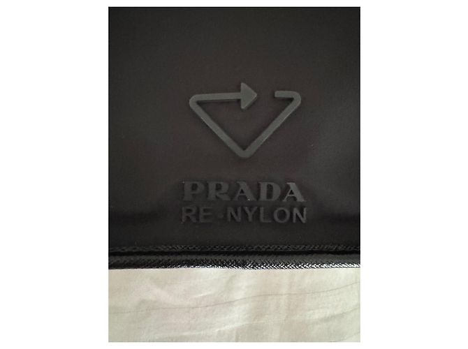 Prada Borsa a Tracolla Re-Nylon Nero - vista 7