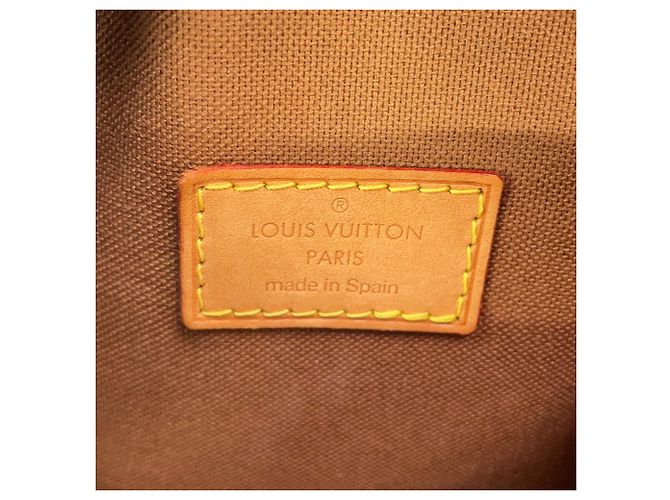 Louis Vuitton Monogram Pochette Gange Body Bag - vista 14