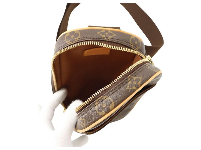 Louis Vuitton Monogram Pochette Gange Body Bag - vista 6