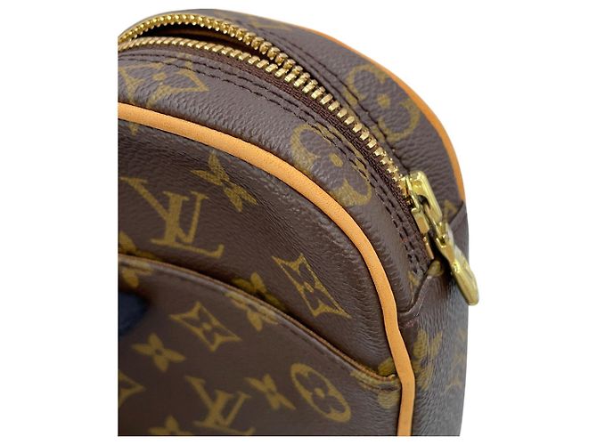 Louis Vuitton Monogram Pochette Gange Body Bag - vista 8