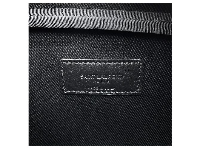 Yves Saint Laurent Saint Laurent Paris Second Bag Clutch - vista 11