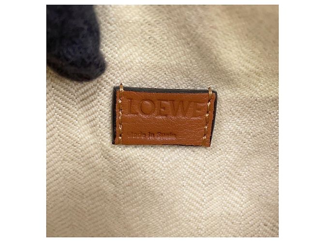 Borsa a mano Loewe Puzzle Bag Mini in pelle di vitello - vista 11