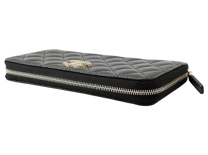 Cartera larga Chanel de piel de becerro granulada negra - vista 2