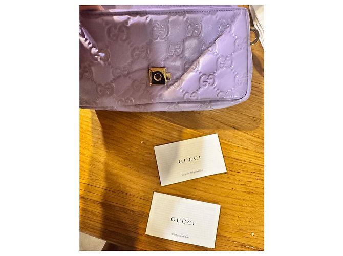 Gucci GG Milano Bolsa Pequena em Pele Acolchoada Roxa - vista 7