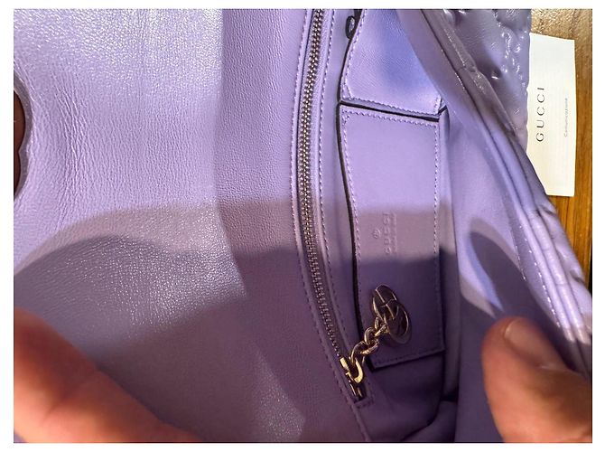 Gucci GG Milano Bolsa Pequena em Pele Acolchoada Roxa - vista 8