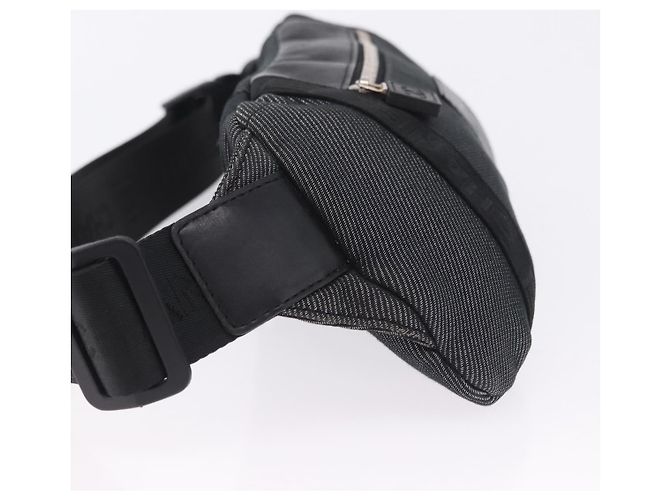 Chanel Sport Line Taille Canvas Medium - vue 4