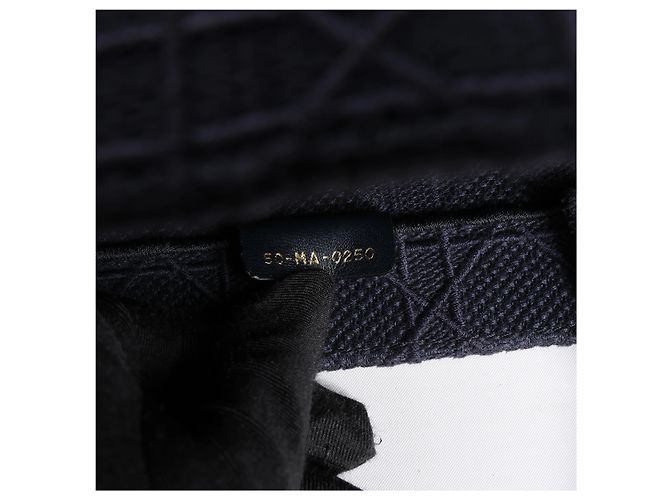 Borsa a tracolla Christian Dior Book Tote Cannage Canvas in blu navy - vista 12