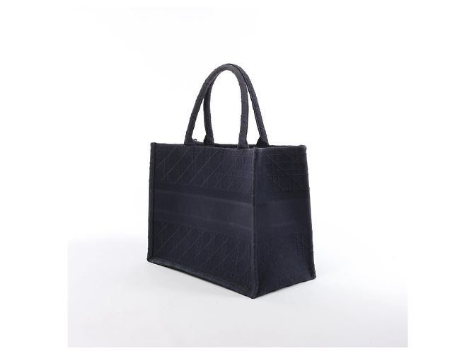 Borsa a tracolla Christian Dior Book Tote Cannage Canvas in blu navy - vista 3