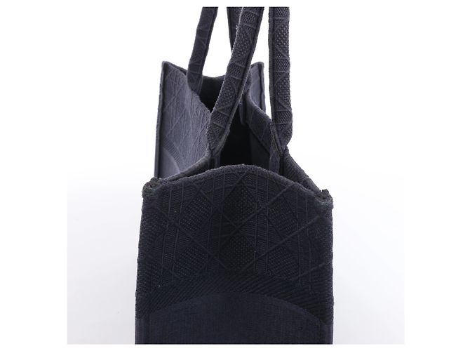 Borsa a tracolla Christian Dior Book Tote Cannage Canvas in blu navy - vista 4