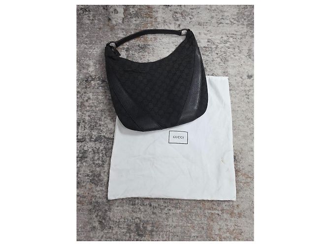 Magnifica Borsa Gucci Hobo - vista 10