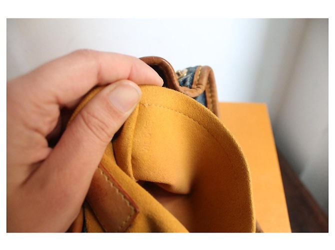 Louis Vuitton Pleaty Denim Blu - vista 10