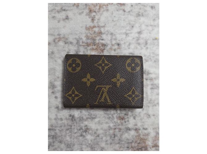 Magnificent Louis Vuitton keychain - view 4