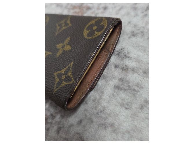 Magnificent Louis Vuitton keychain - view 5