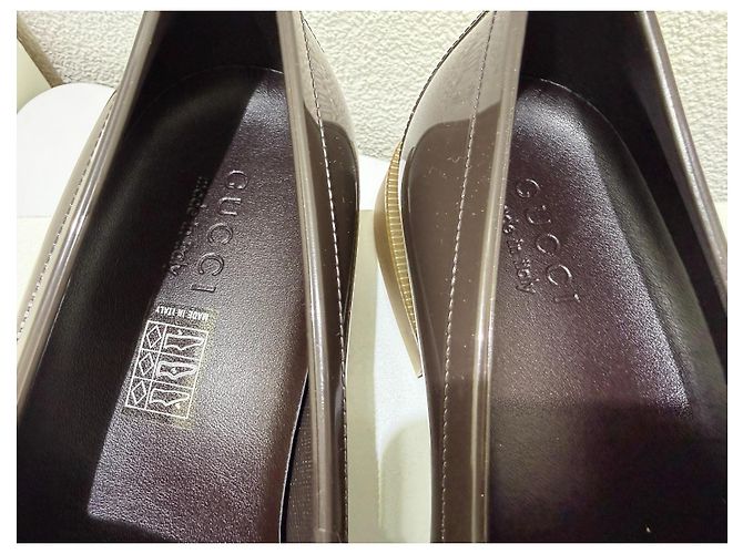 Mocassini Gucci Rain Horsebit in gomma marrone - vista 6