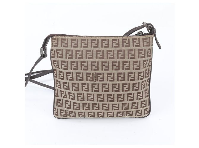 Borsa a spalla e crossbody Fendi Zucchino in pelle - vista 3