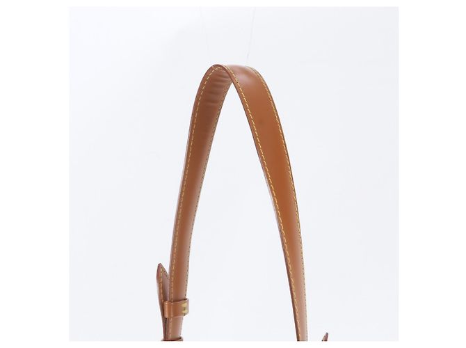 Borsa a tracolla Louis Vuitton Epi Cluny in pelle - vista 2
