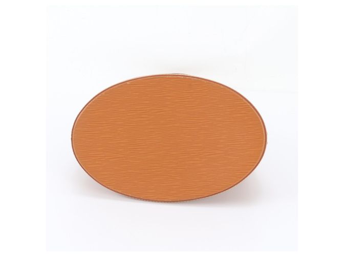 Borsa a tracolla Louis Vuitton Epi Cluny in pelle - vista 6