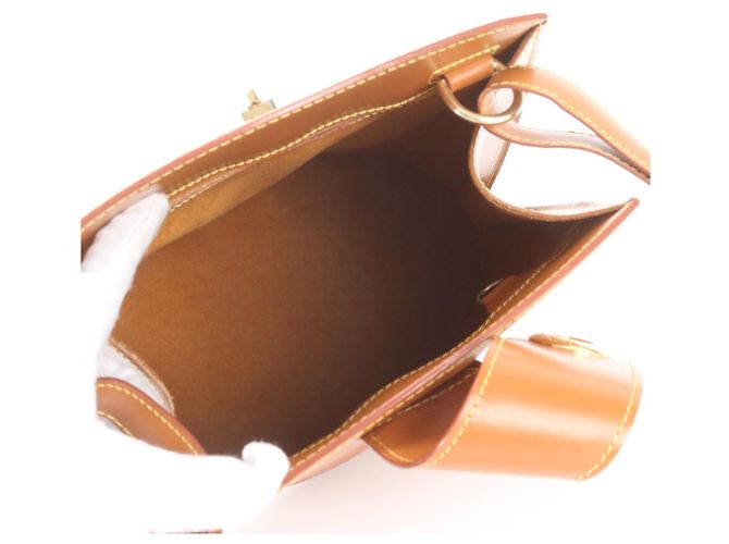Borsa a tracolla Louis Vuitton Epi Cluny in pelle - vista 7