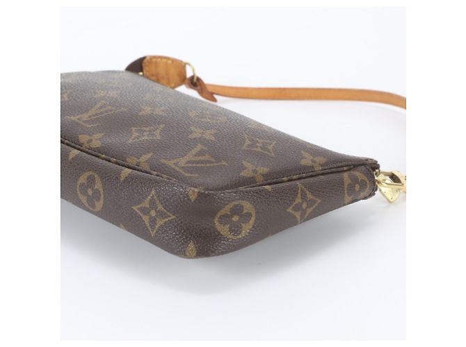 Louis Vuitton Monogram Pochette Accessoires - vista 4