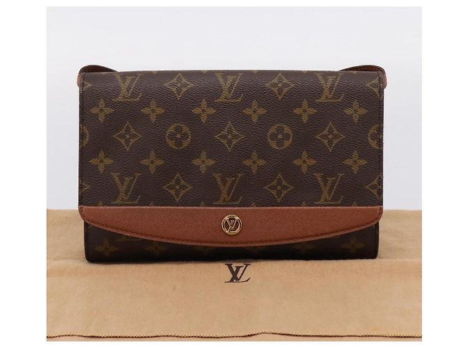 LOUIS VUITTON Monogram Bordeaux 24 Shoulder Bag M51798 LV - vista 12