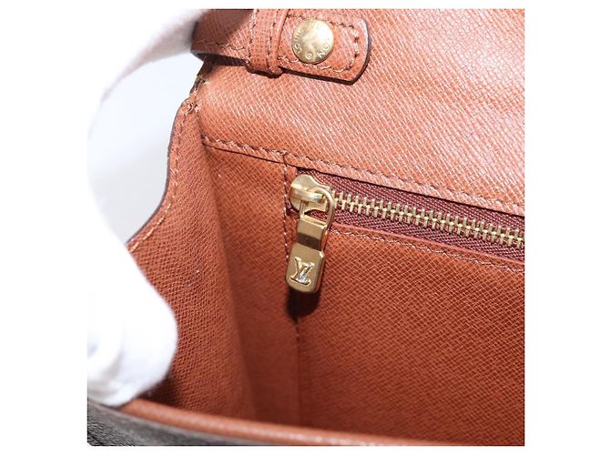 LOUIS VUITTON Monogram Bordeaux 24 Shoulder Bag M51798 LV - vista 23