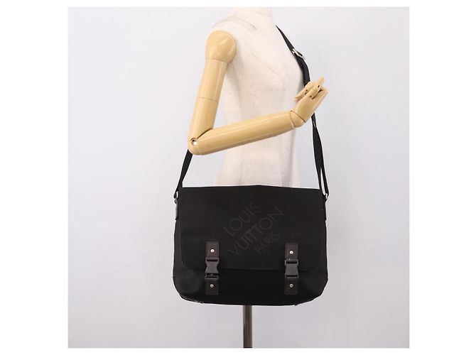 LOUIS VUITTON Damier Geant Petite Message Bag Black M93618 LV - vista 24